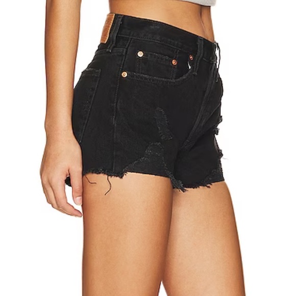 Levi’s 501 Original Short in Stowaway - Picture 2 of 6